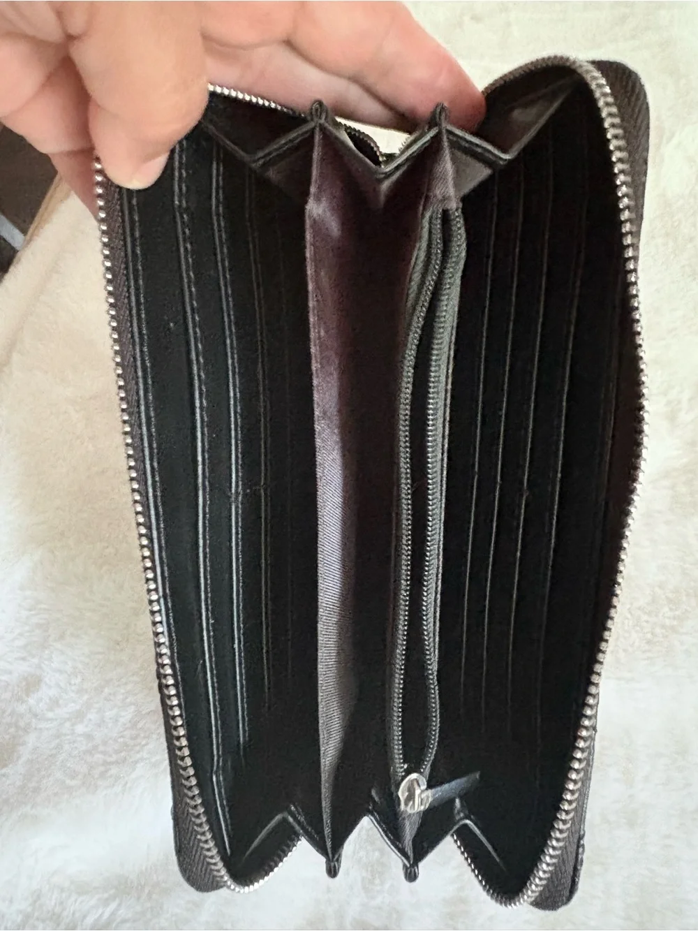 Steve Madden black zip